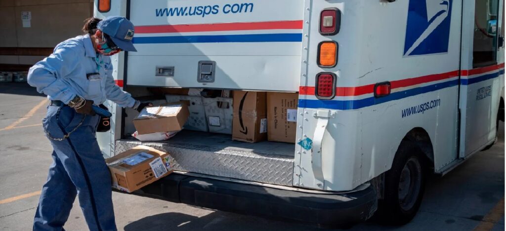 ¿Buscas TRABAJO? El Servicio Postal de Chapel Hill realizará una Feria de EMPLEOS para conductores