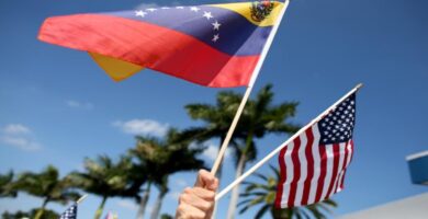 Beneficios y ayudas que pueden tener los venezolanos con el parole en EE.UU