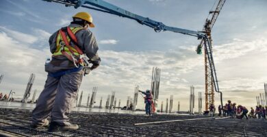 Constructora apertura trabajo en Miami para obreros y carpinteros: solicite empleo