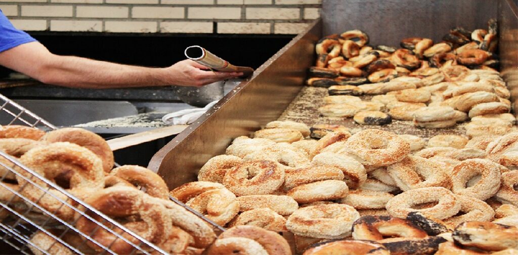 Oferta de empleo: Fábrica de bagels solicita personal en Florida