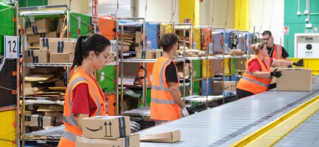 Si necesita TRABAJO en Tampa, aplique a estos EMPLEOS de Bodega de WhiteForce