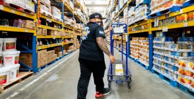 Si busca trabajo en Miami, FL aplique a las vacantes que esta bodega de alimentos tiene disponible