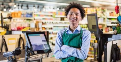7 Eleven abre empleos temporales en el sur de Florida, Aplique así