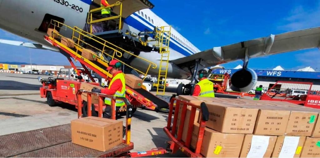 Forward Air solicita personal para carga de paquetes en el Aeropuerto de Tampa