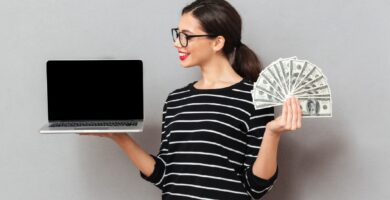 Miami abre empleos remotos para bilingües con excelentes pagos