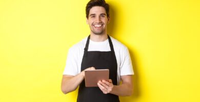 Nuevos EMPLEOS para LATINOS en Restaurantes de Miami (Lista de VACANTES)
